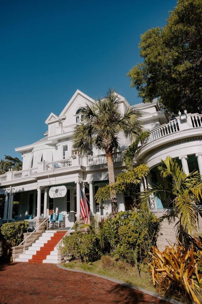 Curry Mansion Inn