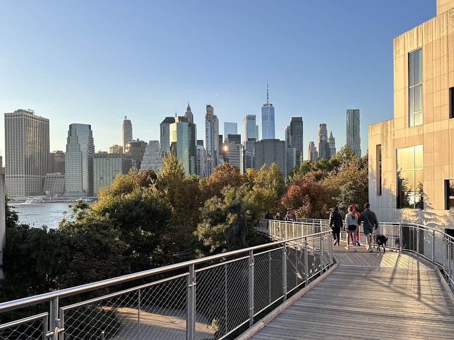 Brooklyn Bridge Park Greenway