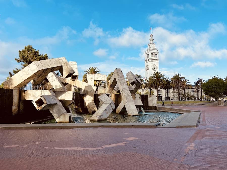 Embarcadero Plaza