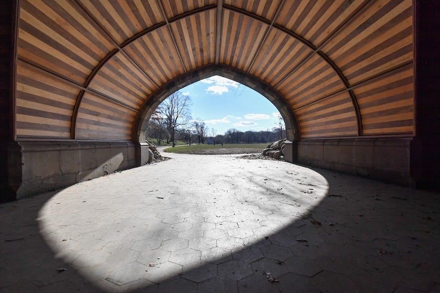 Endale Arch