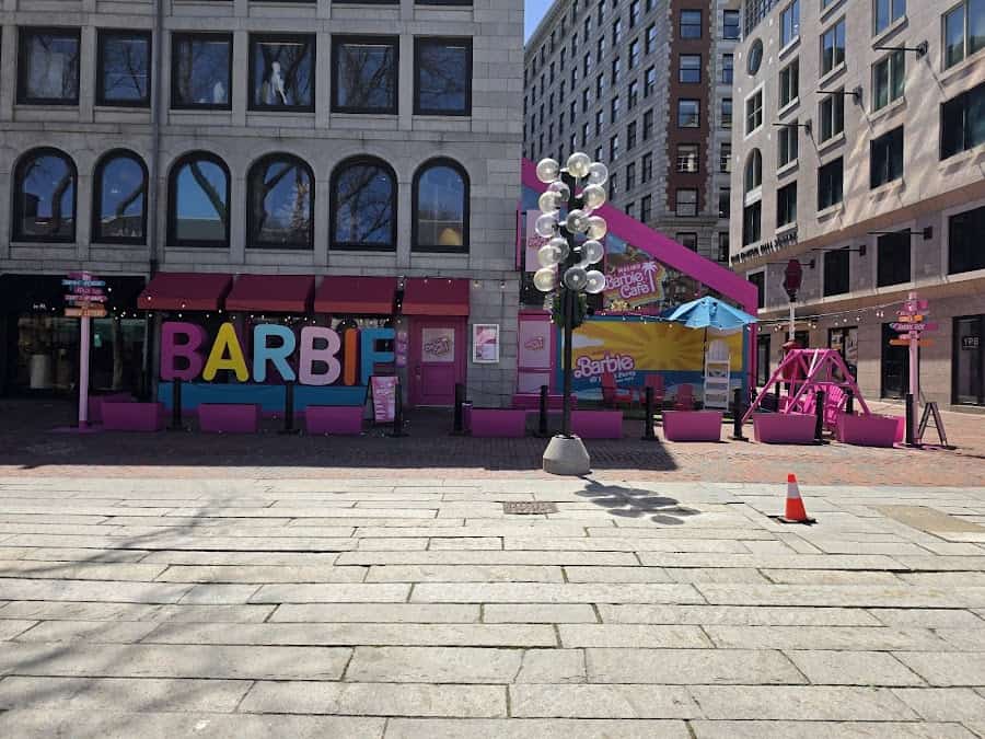 Faneuil Hall Marketplace