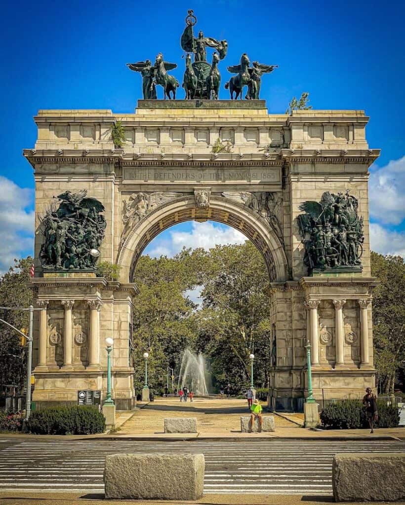 Grand Army Plaza