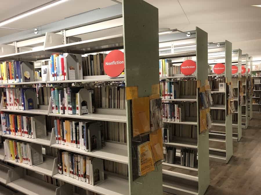 The Battery Park City Library