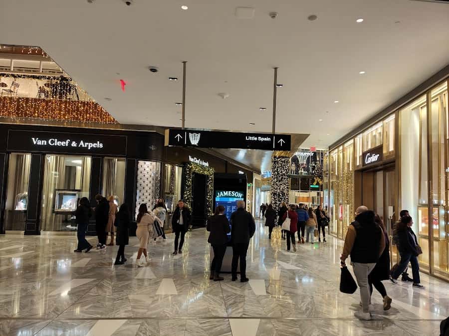 The Shops at Hudson Yards