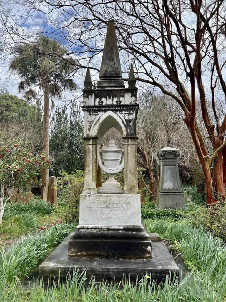 Unitarian Churchyard